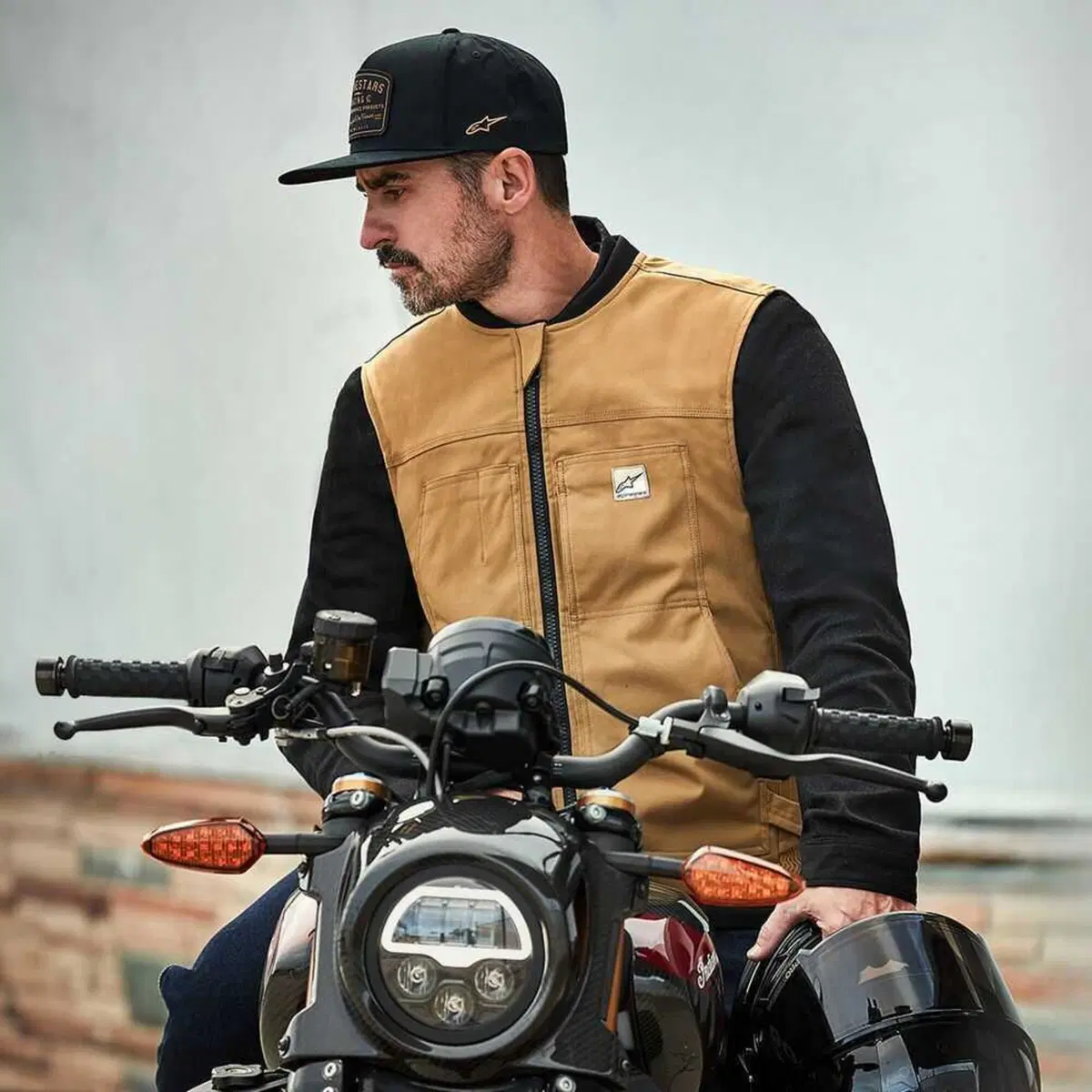 Alpinestars presenta il nuovo gilet Tech-Air 3 Leather & Canvas (16)