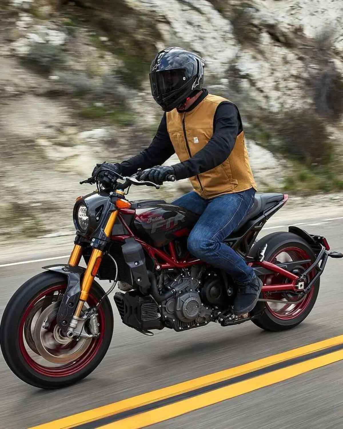 Alpinestars presenta il nuovo gilet Tech-Air 3 Leather & Canvas (21)