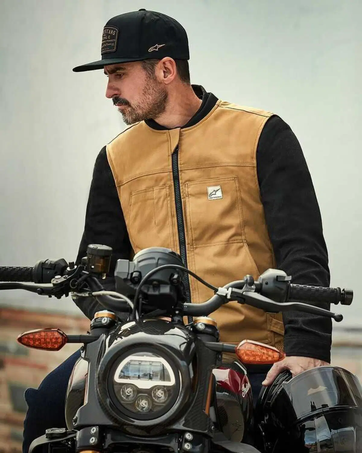 Alpinestars presenta il nuovo gilet Tech-Air 3 Leather & Canvas (25)