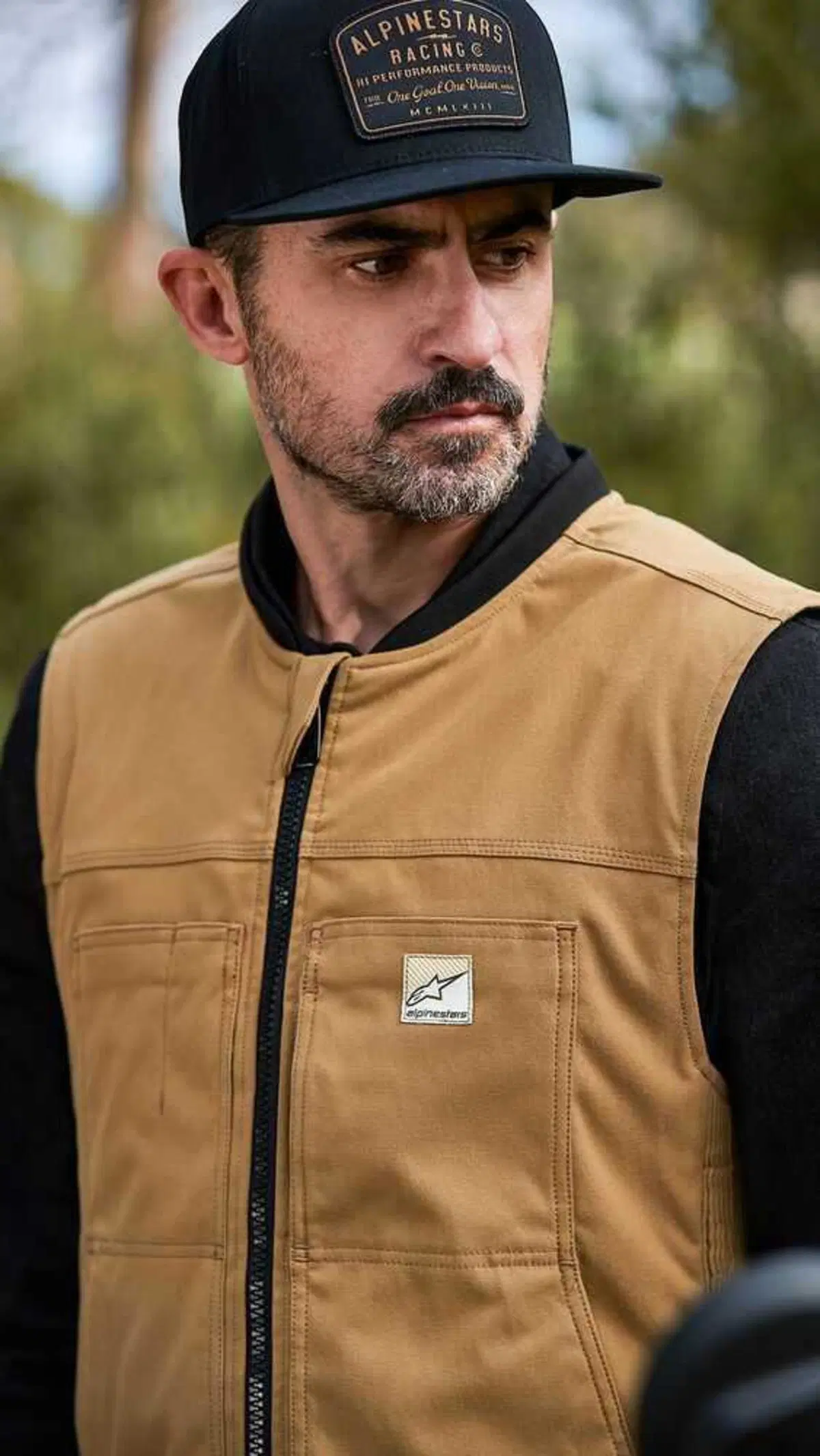 Alpinestars presenta il nuovo gilet Tech-Air 3 Leather & Canvas (37)
