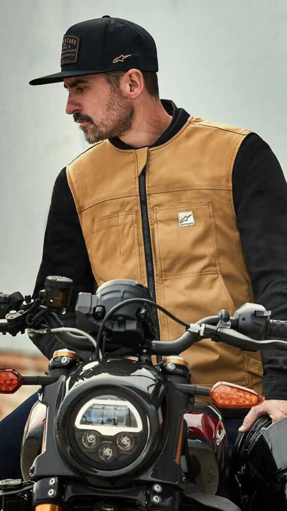 Alpinestars presenta il nuovo gilet Tech-Air 3 Leather & Canvas (42)