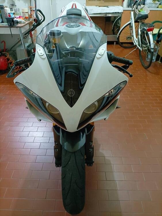 Yamaha YZF R1 (2007 - 08) (3)