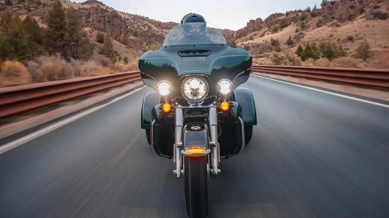 Renato Zero e la sua passione per i trike  Harley-Davidson