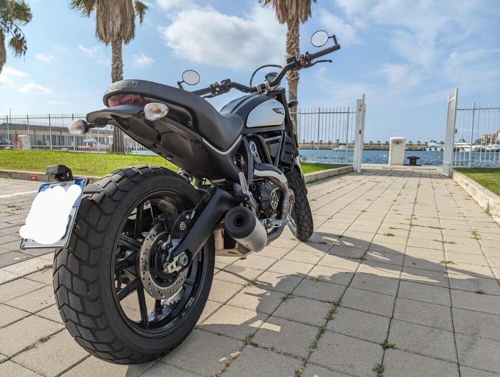 Ducati Scrambler 800 Icon Dark (2020) (2)