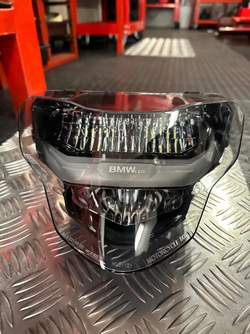 FARO ANTERIORE A LED BMW G310 R GS 2020 (9)