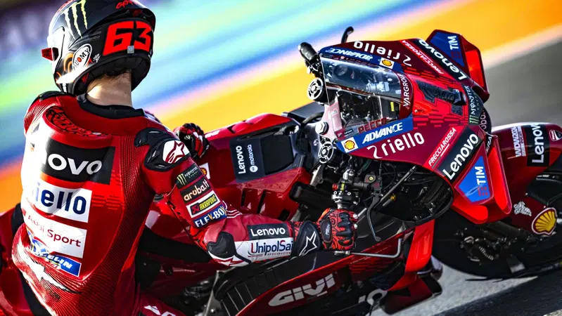 MotoGP 2024. In Qatar la decima vittoria consecutiva di una Ducati: Aprilia o KTM, chi li fermer&agrave;?