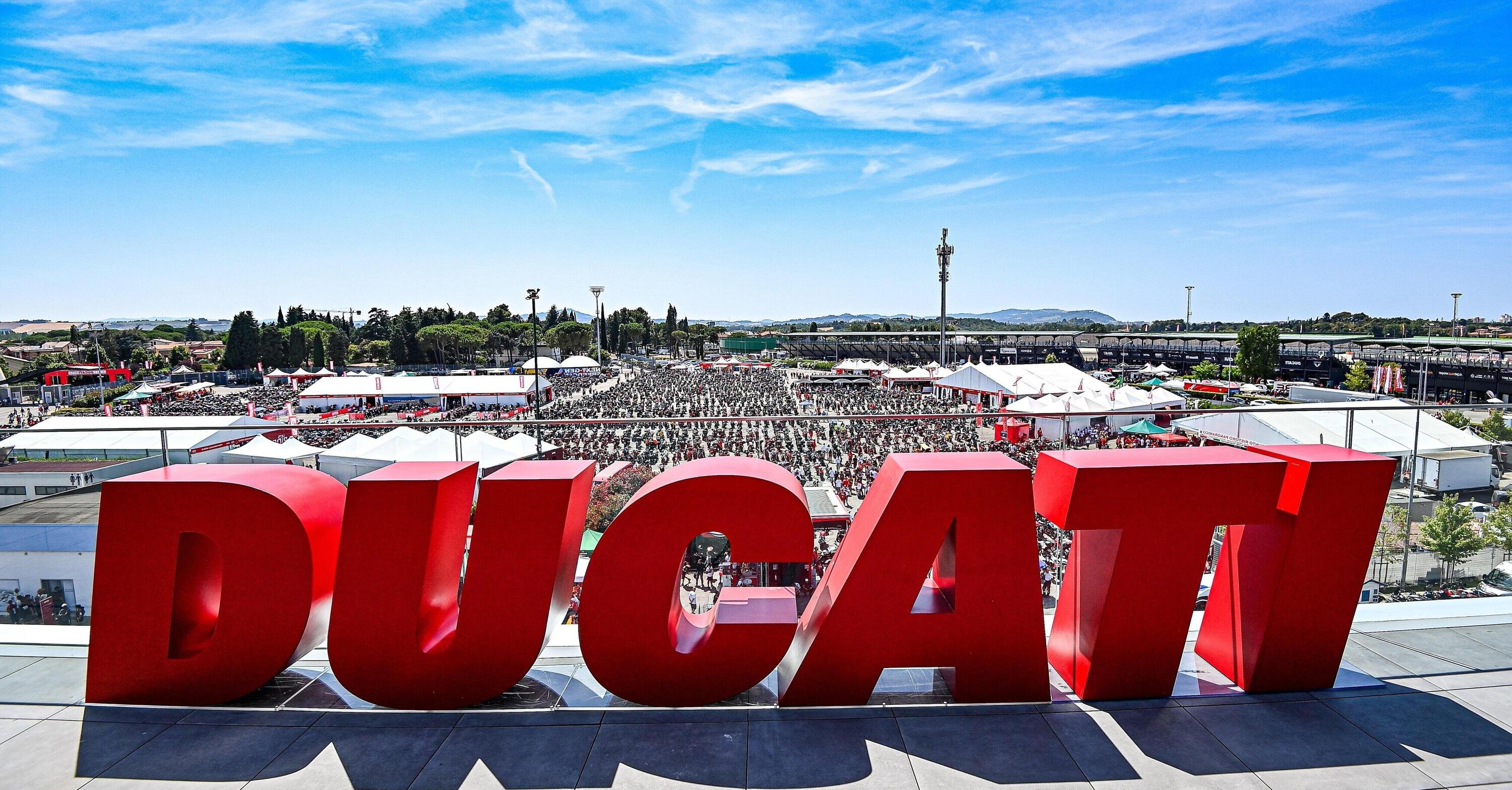 World Ducati Week 2024: disponibili i biglietti per partecipare al grande raduno Ducati