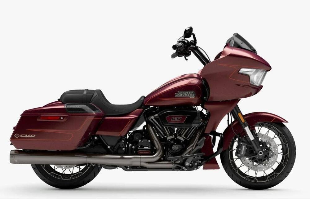 Harley-Davidson CVO Road Glide (2024) (3)
