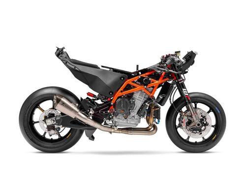 Tutto quello che c'è da sapere sulla nuova KTM RC 8C (3)