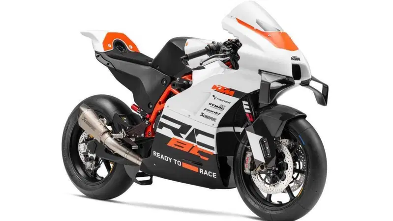 Tutto quello che c'&egrave; da sapere sulla nuova KTM RC 8C