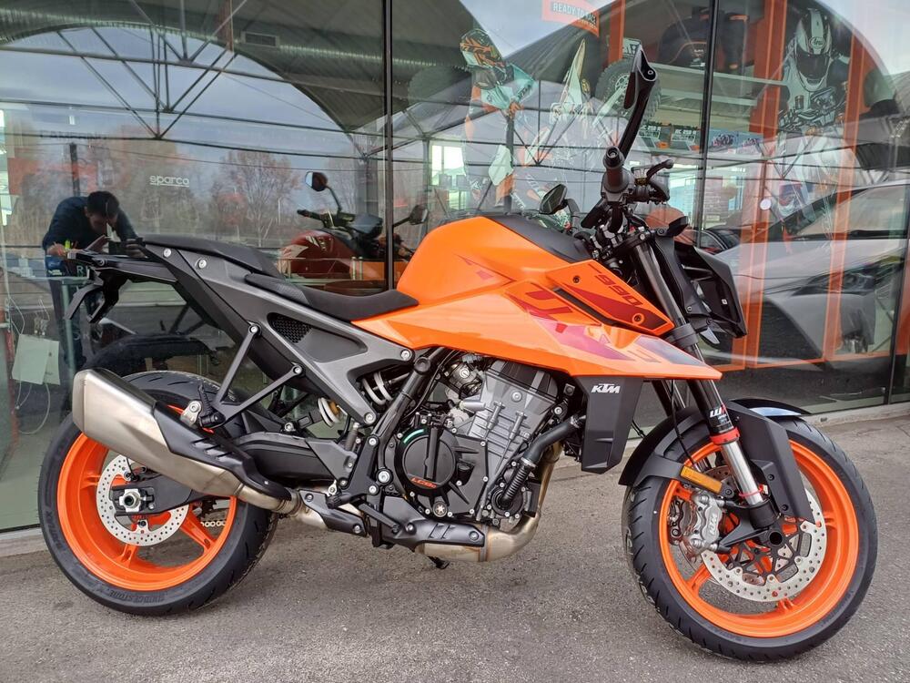 KTM 990 Duke (2024) (4)