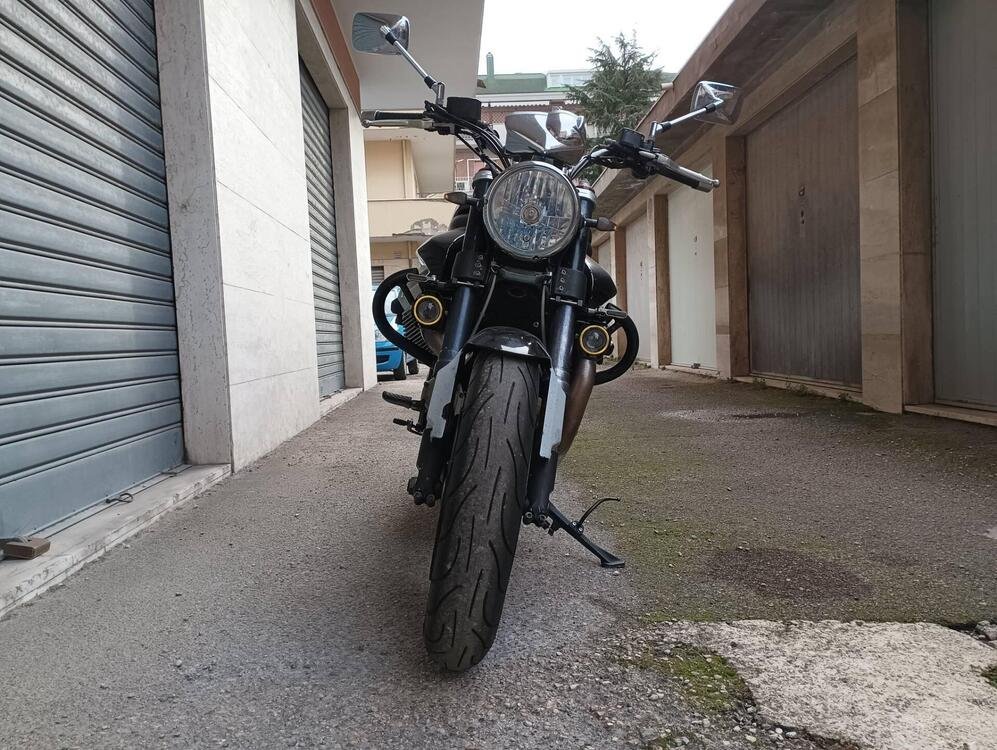 Moto Guzzi Griso 850 (2)