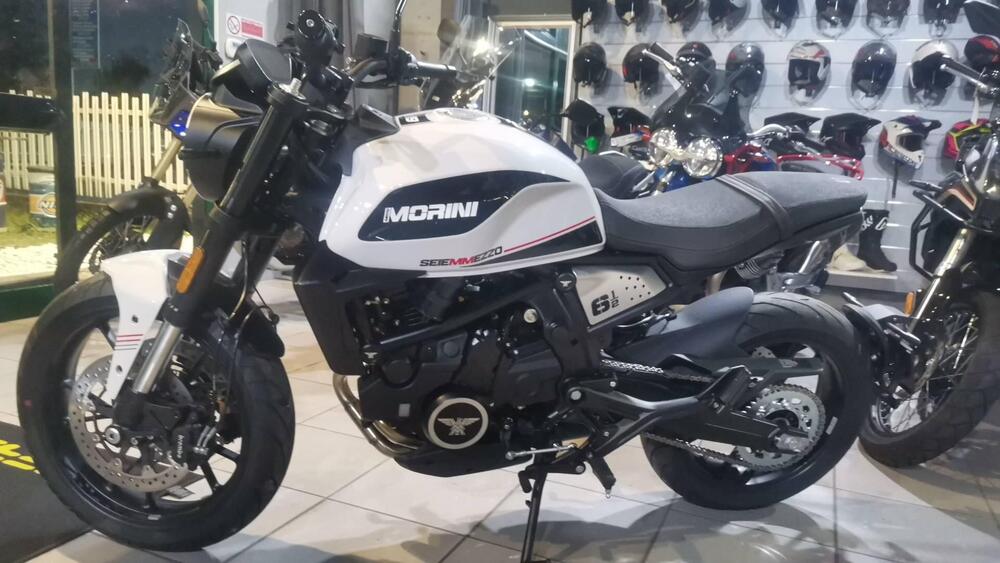 Moto Morini SEIEMMEZZO STR (2022 - 24) (4)