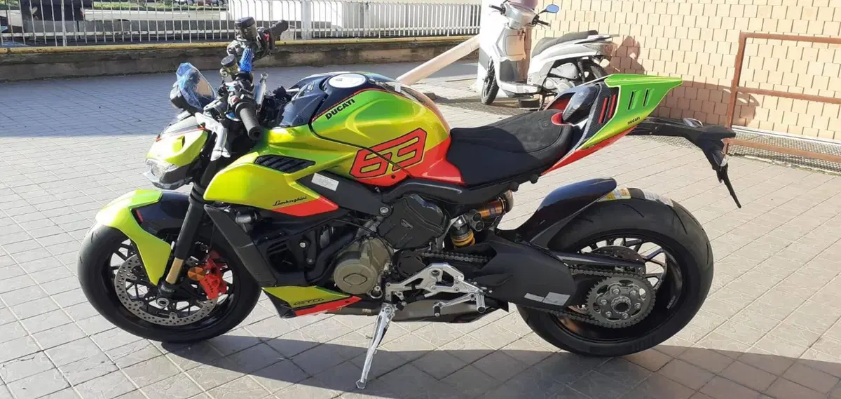 Ducati Streetfighter V4 Lamborghini (2023 - 24) (7)