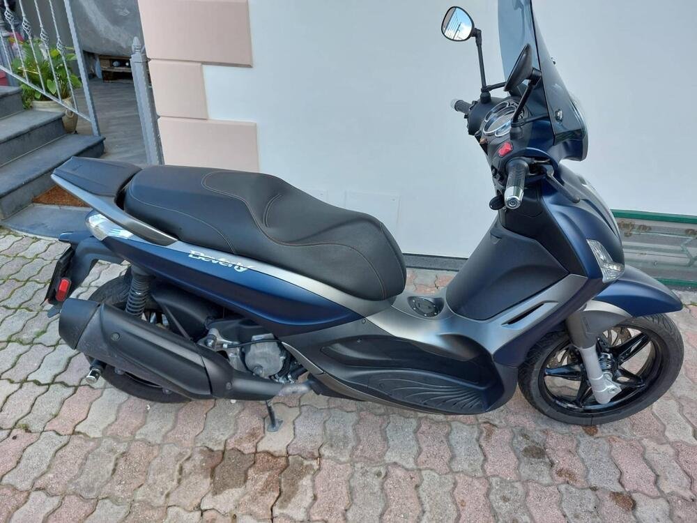 Piaggio Beverly 350 S ABS (2019 - 20) (5)