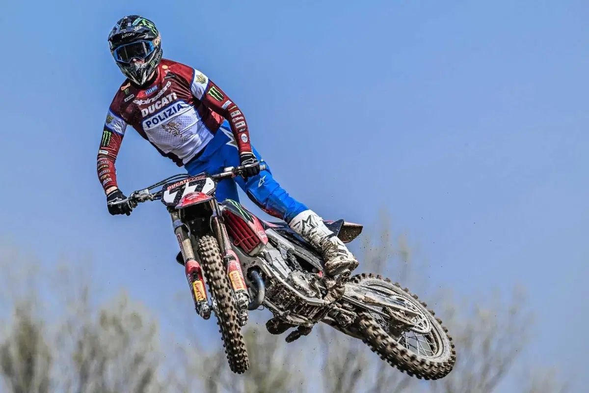 Italiano MX #1. L’Italia è rossa? Lupino e Ducati autori a Mantova [GALLERY] (2)