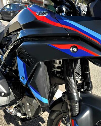 Nuova BMW M 1300 GS? Ma no, è una special pazza! E che sound [VIDEO E GALLERY] (3)