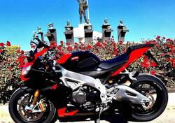 Aprilia RSV4 Factory (2009 - 12) usata