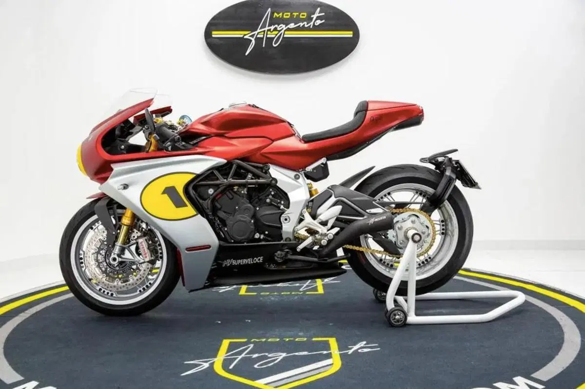 MV Agusta Superveloce 800 Ago: l'usato del giorno di Moto.it [GALLERY] (9)