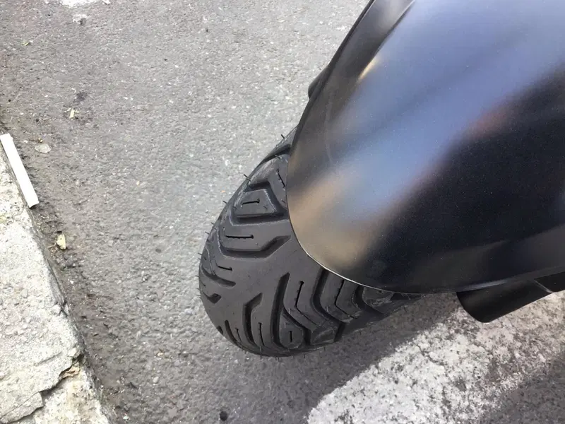 Kawasaki J 300 SE (2017 - 18) (4)