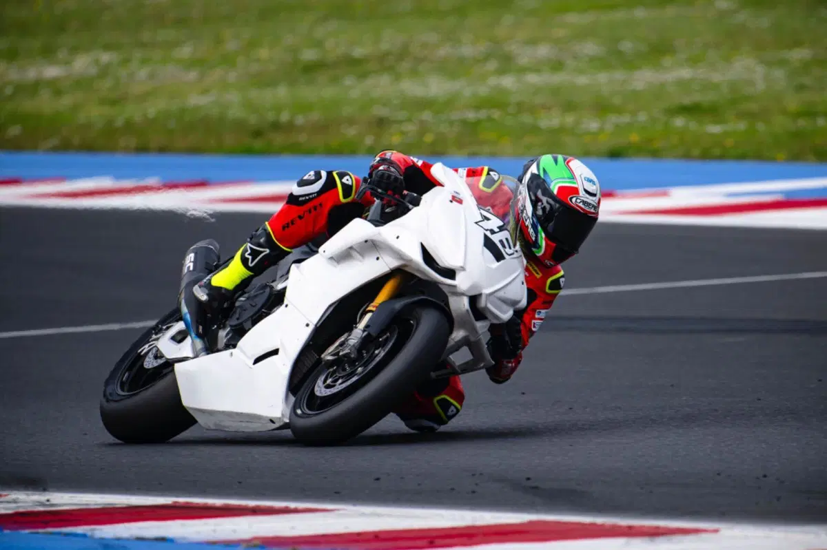 Dunlop CIV. Dopo i test di Misano tutto è pronto per il grande inizio  (5)