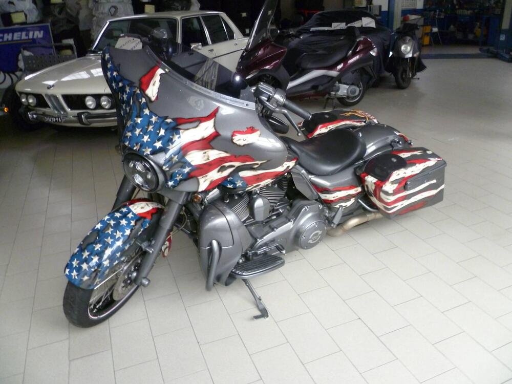 Harley-Davidson 1800 Road Glide (2008 - 12) - FLTRSE (2)