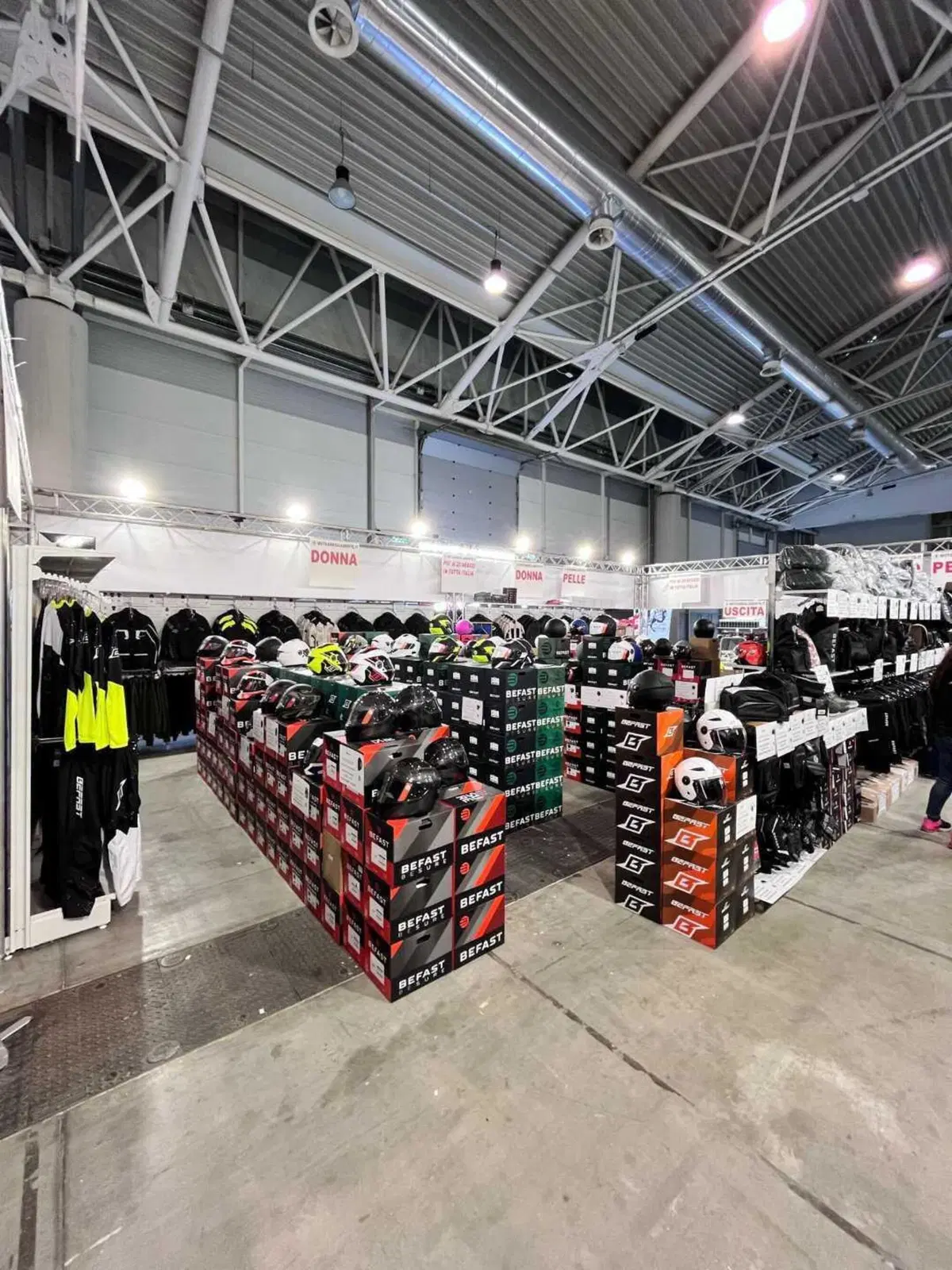 Successo di pubblico a Motodays per Motoabbigliamento (7)