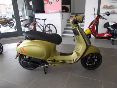 Vespa Sprint 125 S (2023 - 25) nuova
