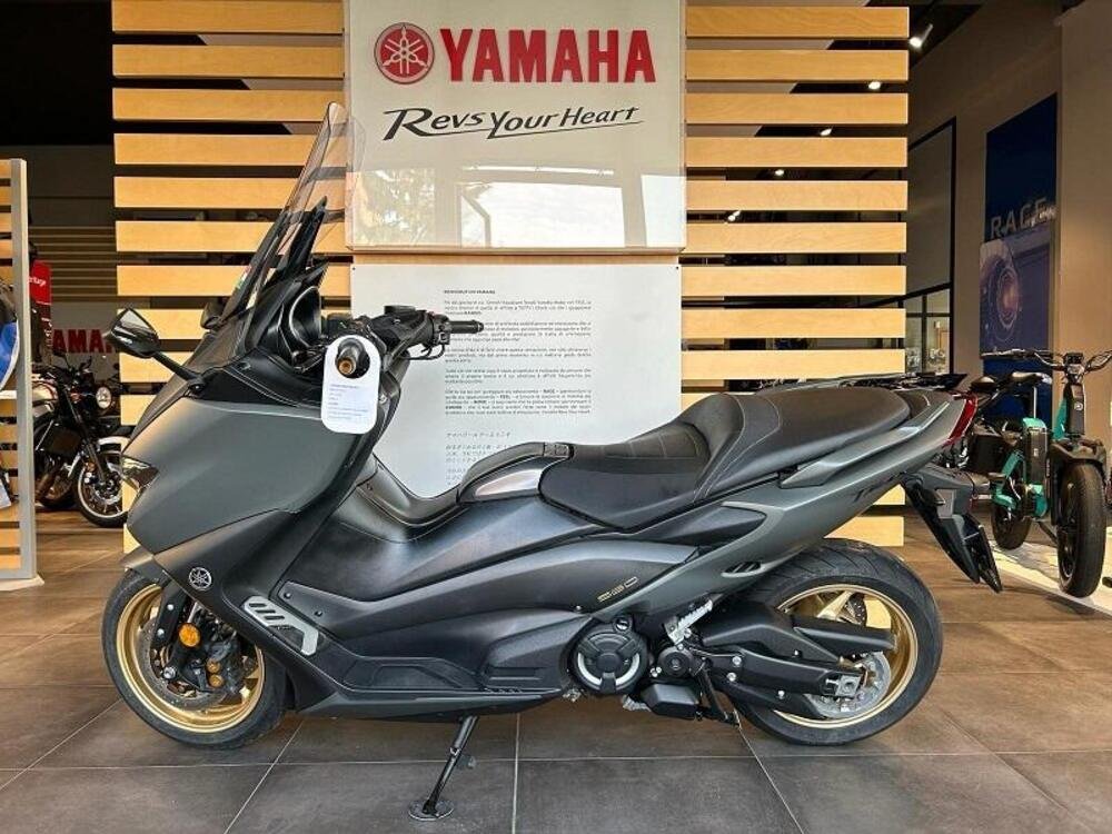 Yamaha T-Max 560 Tech Max (2020) (4)