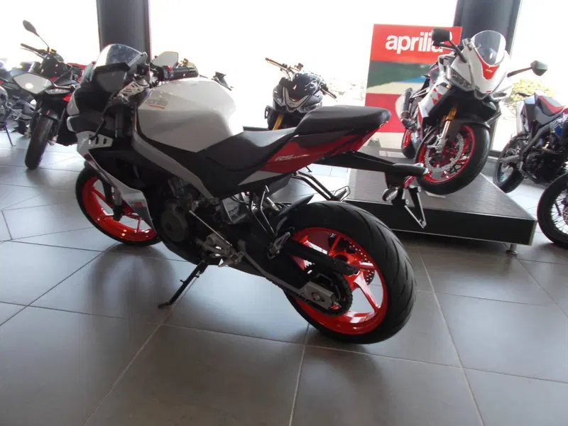 Aprilia RS 457 (2024 - 26) (7)
