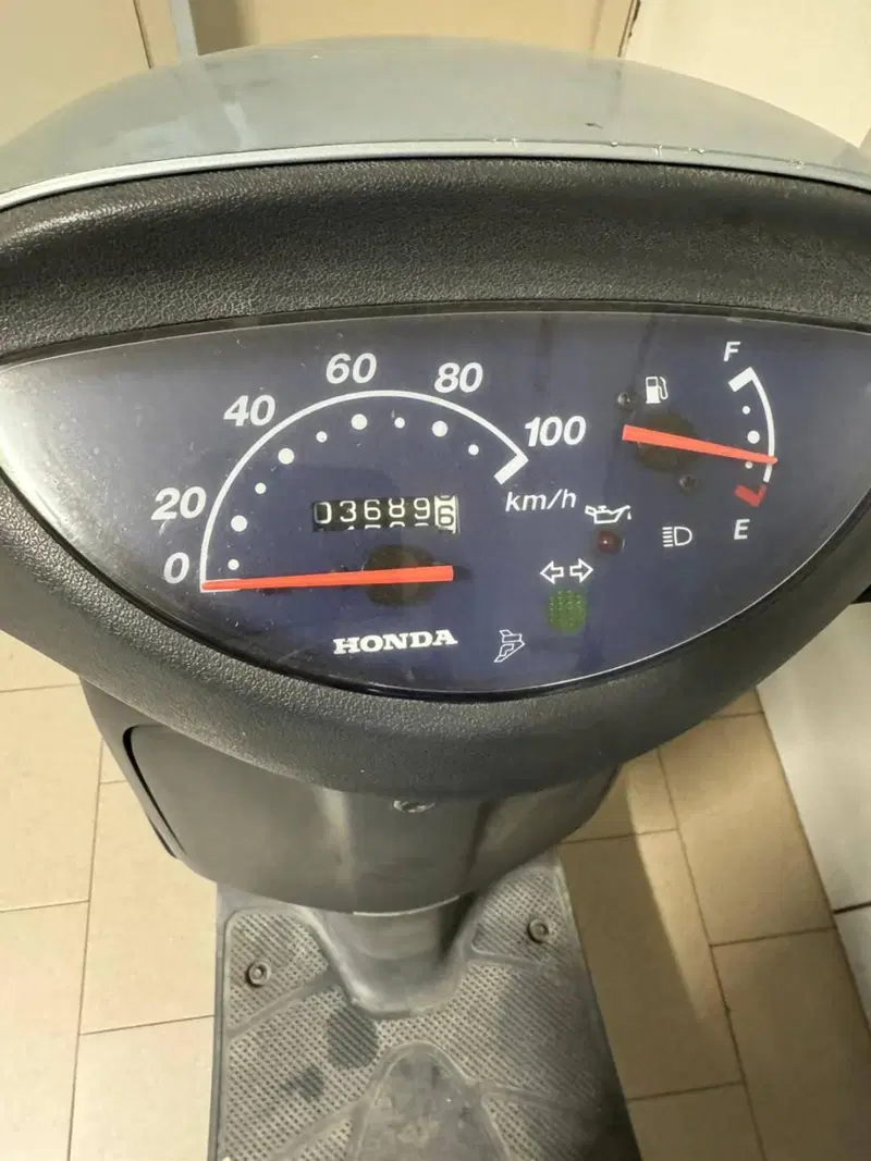 Honda SH 50 (1993 - 04) (3)