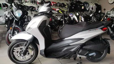 Piaggio Beverly 300 S ABS-ASR (2021 - 25) nuova
