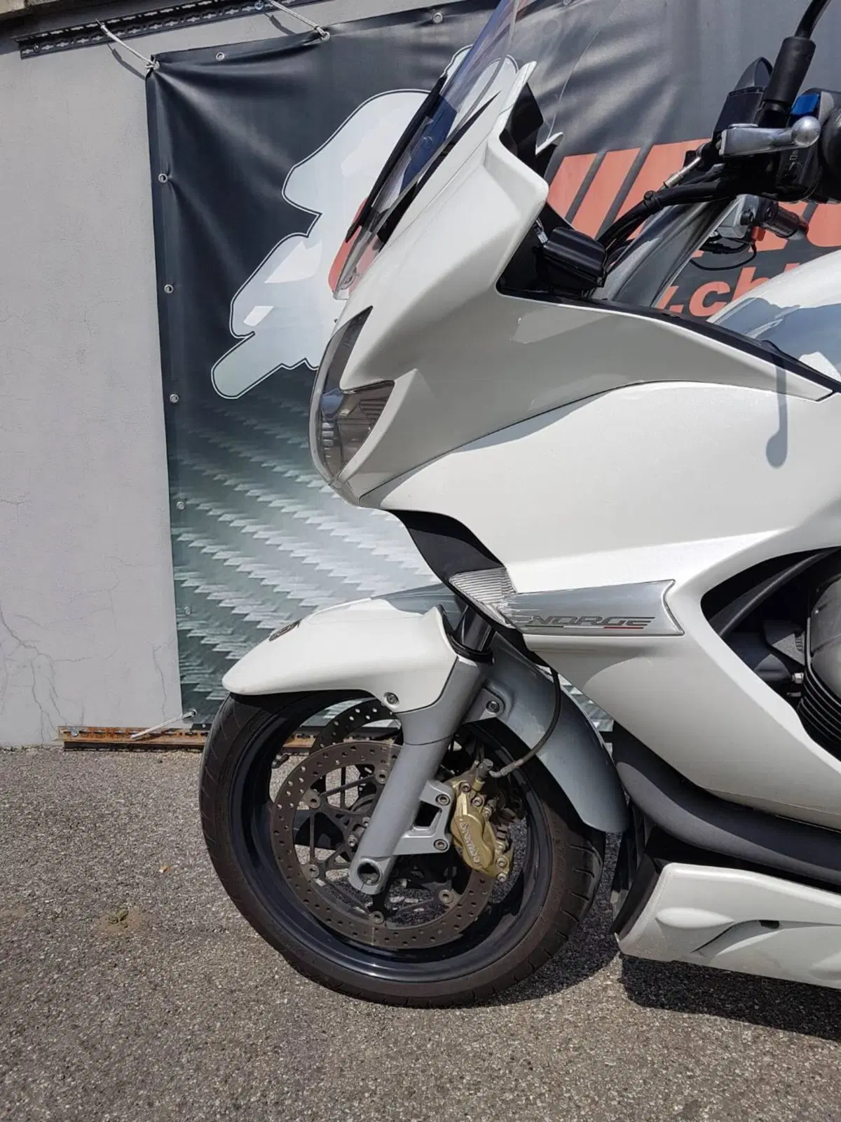 Moto Guzzi Norge 1200 GT 8V (2011 - 16) (4)