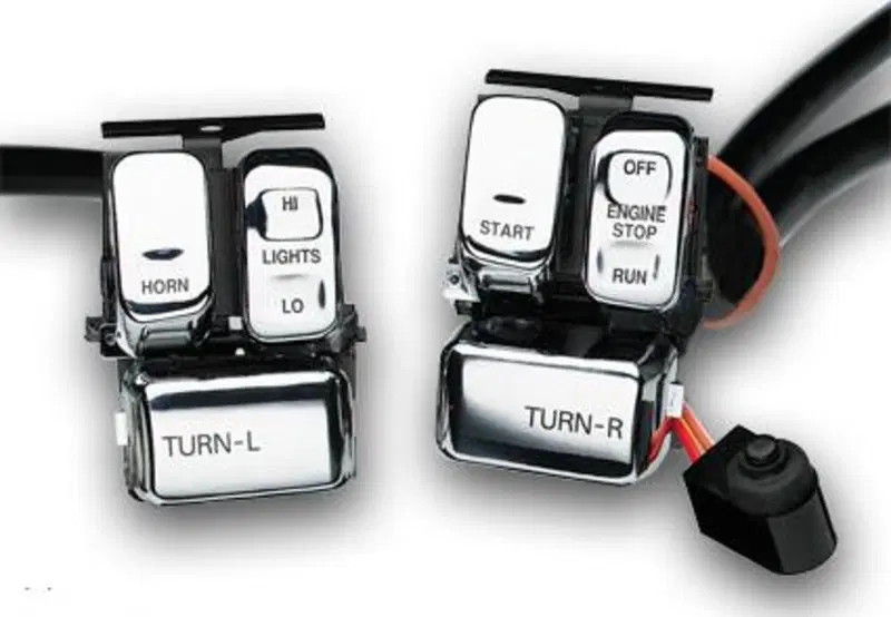 Interruttori cromati con simboli neri (foto indica 