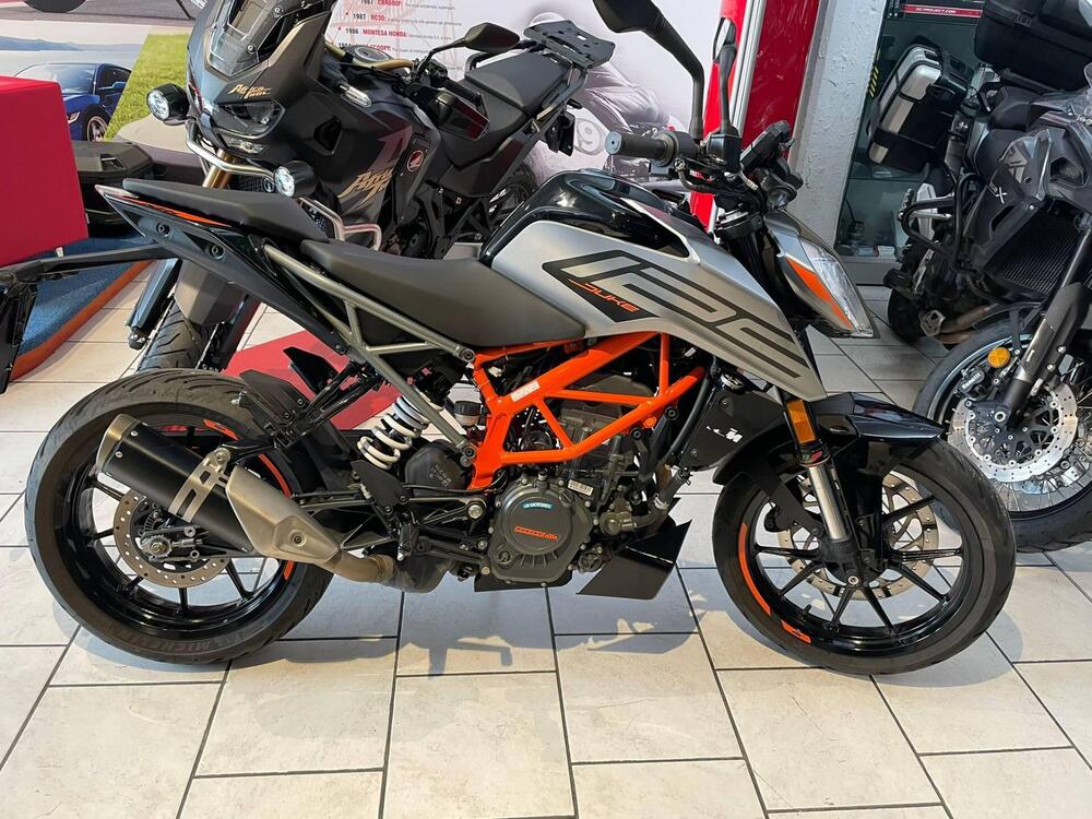 KTM 125 Duke (2021 - 23) (3)