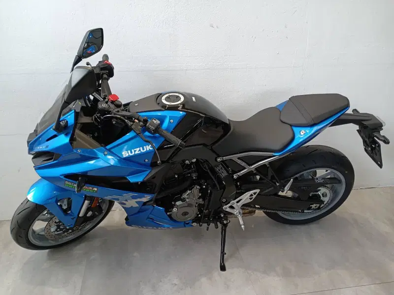 Suzuki GSX-8R (2024 - 26) (2)