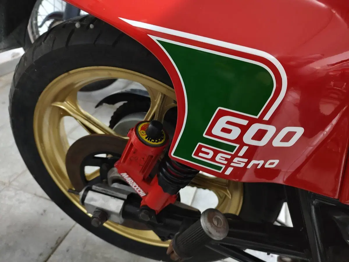 Ducati Pantah 600 (1980 - 84) (3)
