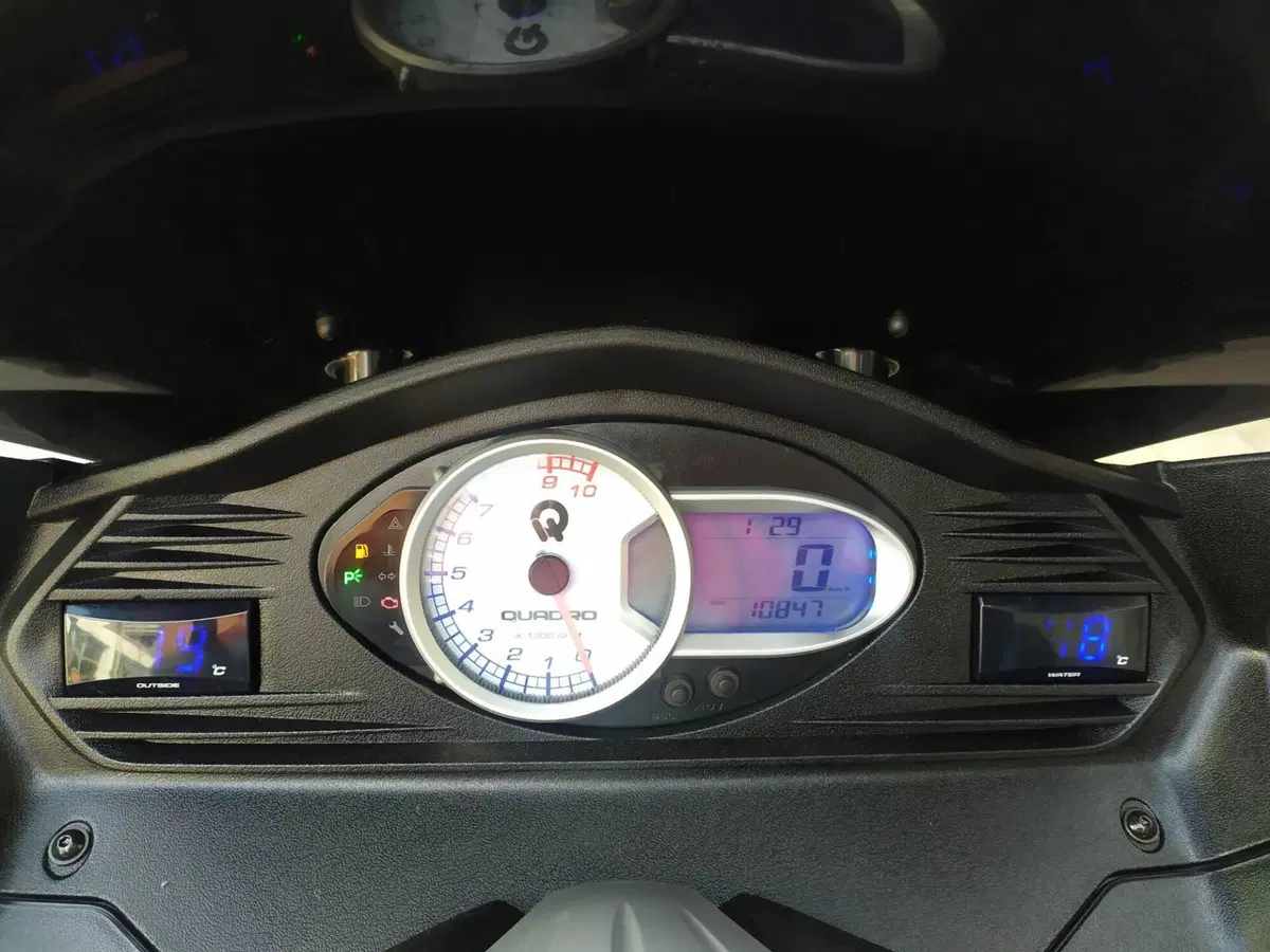 Quadro Quadro 3 (2015 - 17) (5)