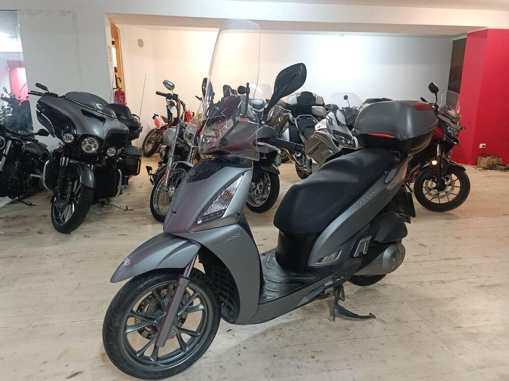 Kymco People 300i GT ABS (2010 - 17) (3)