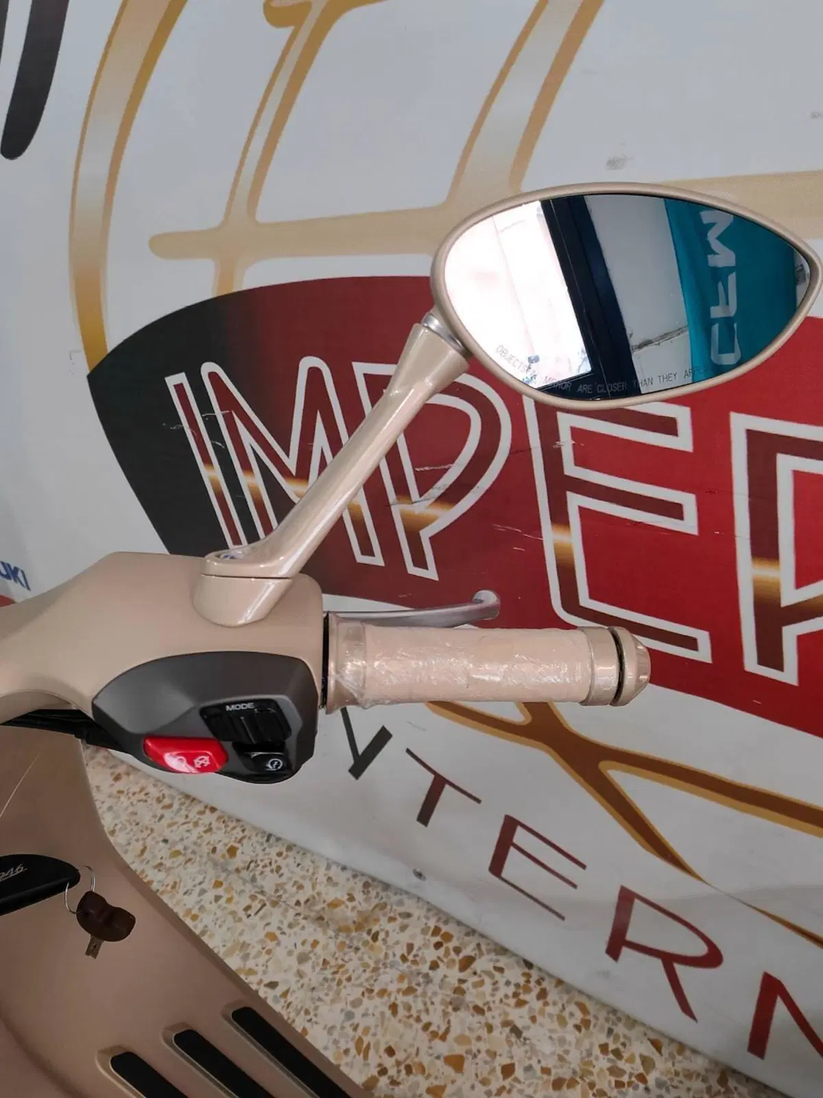 Vespa Vespa 946 Dragon 125 (2024) (15)