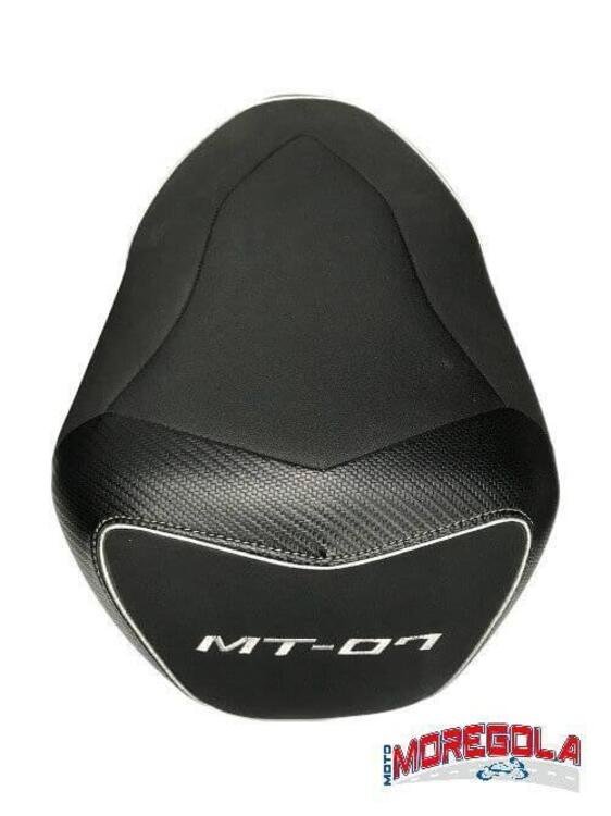 BAGSTER Selle personalizzate Yamaha MT-07 (4)
