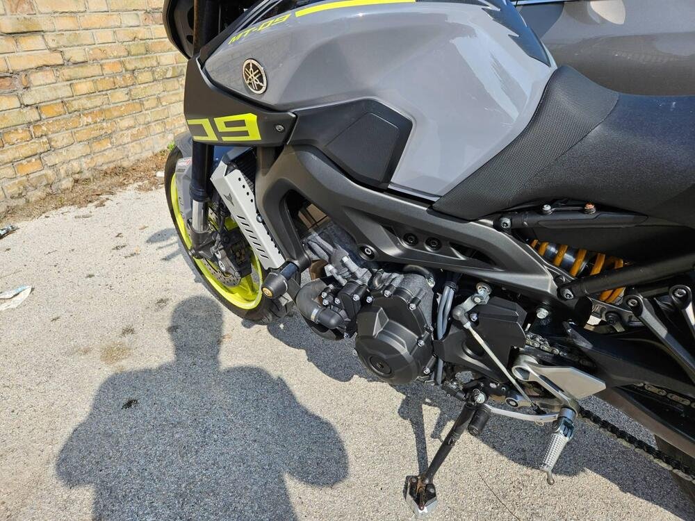 Yamaha MT-09 ABS (2016) (3)
