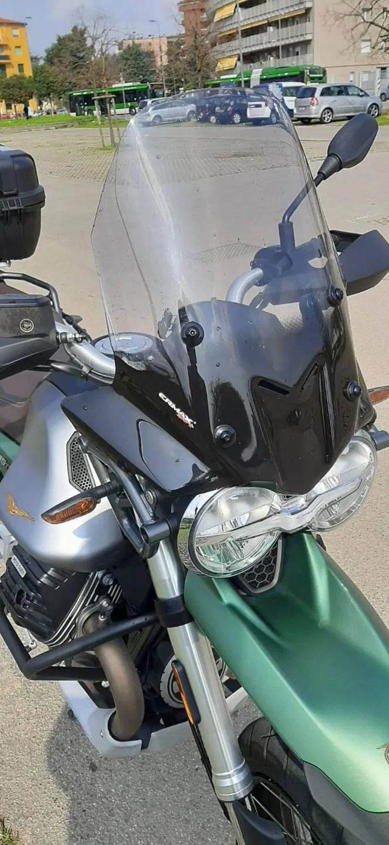 Moto Guzzi V85 TT Centenario (2021 - 22) (9)
