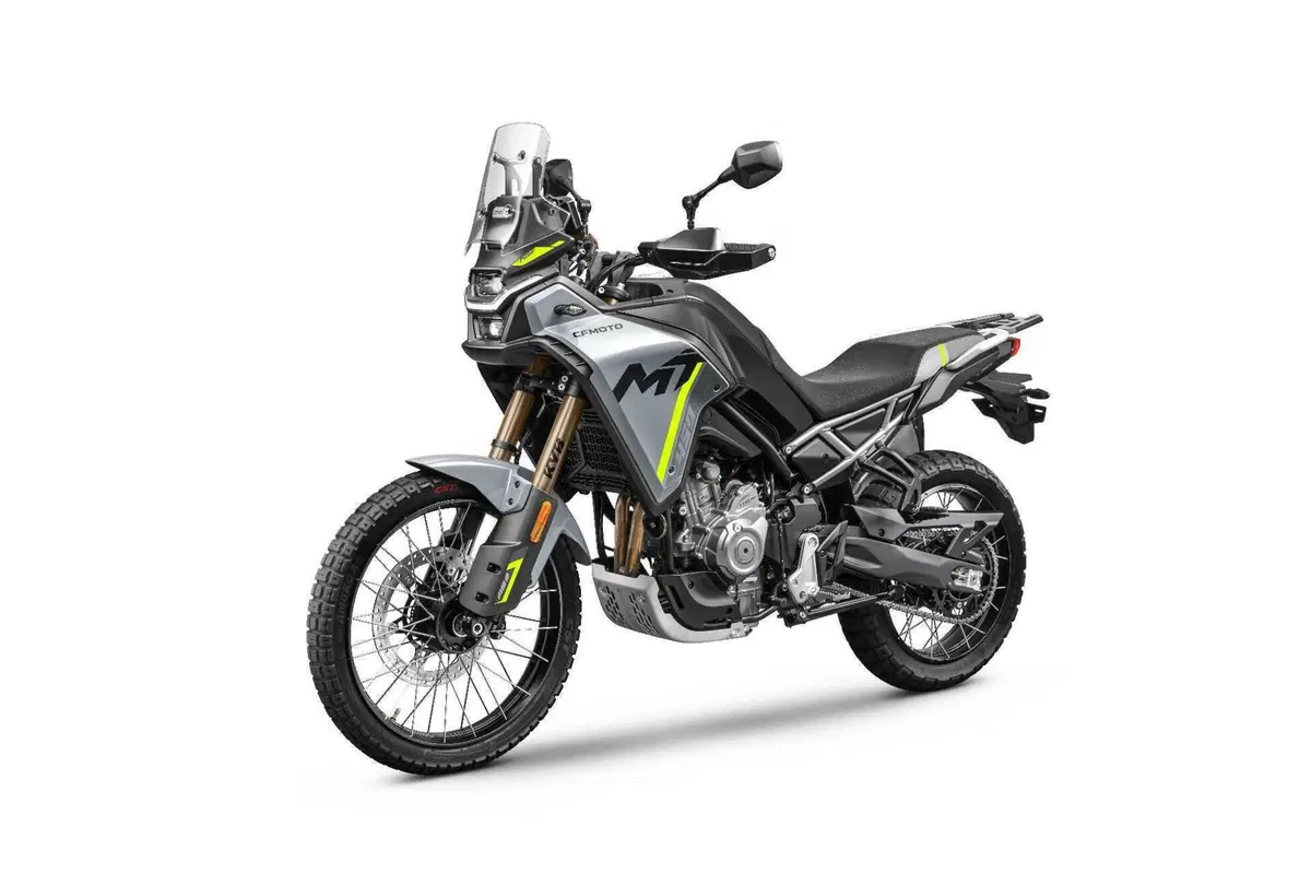 CF Moto 450 MT: la piccola Adventure fa davvero sul serio?