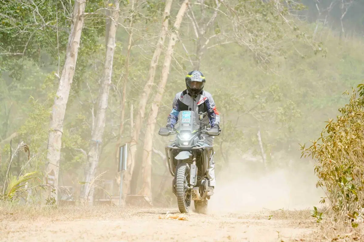 CF Moto 450 MT: la piccola Adventure fa davvero sul serio?