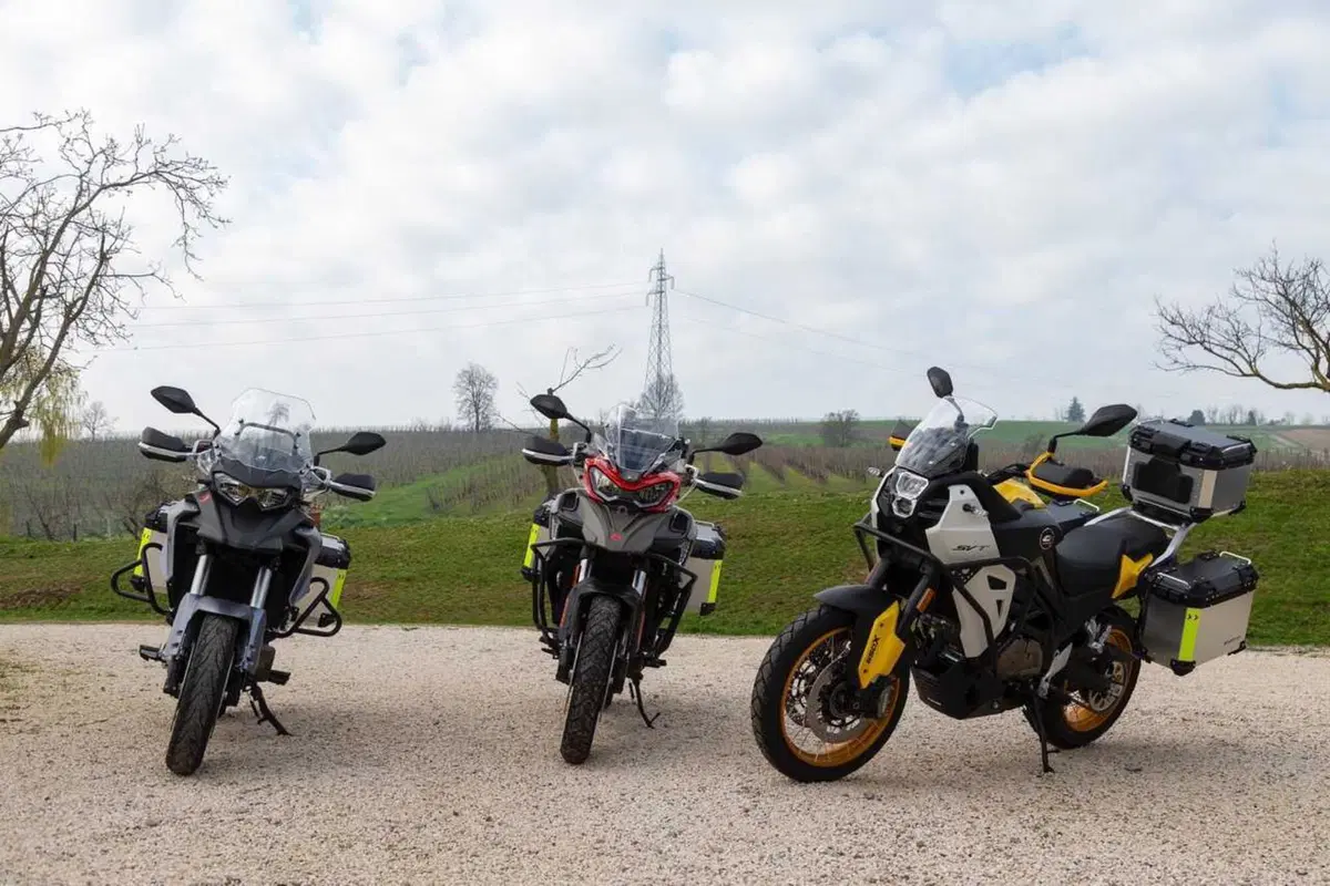 Il test delle Adventure 2024 di QJ Motor! SRT 700, SRT 800 SX e SVT 650 X [VIDEO] (40)