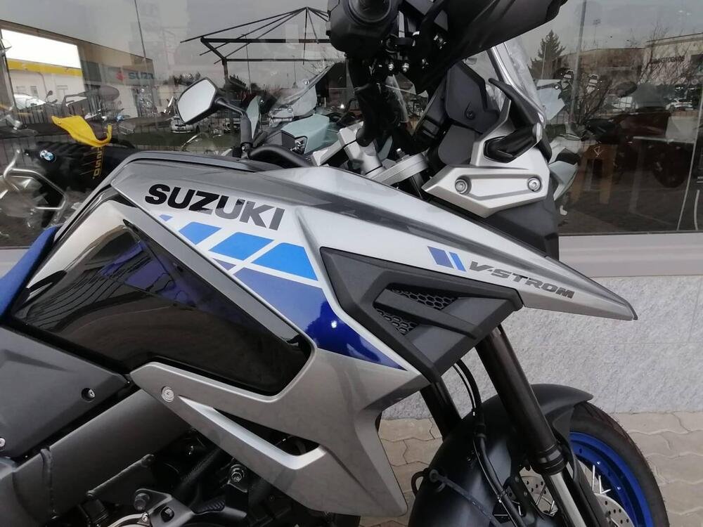 Suzuki V-Strom 1050XT (2020 - 23) (2)