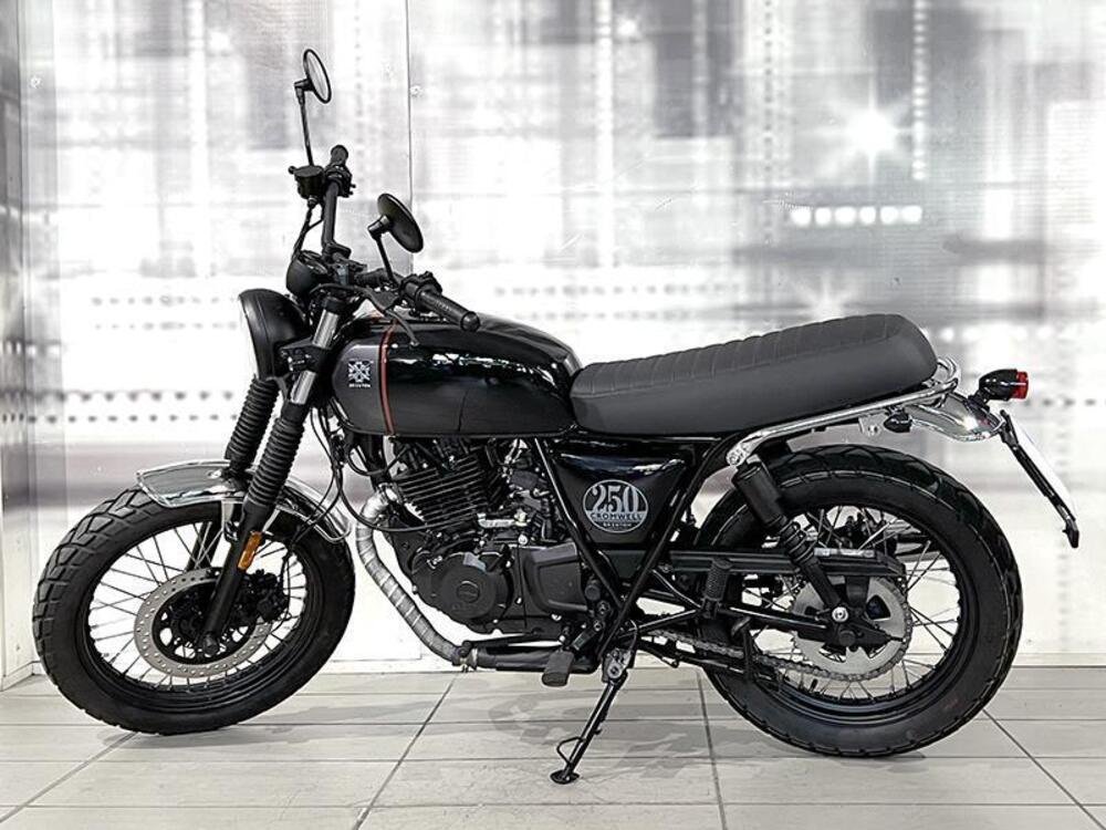 Brixton Motorcycles Cromwell 250 (2021 - 24) (2)