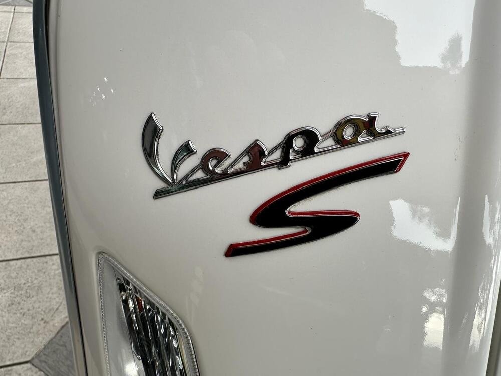 Vespa GTS 300 ABS (2014 - 16) (5)