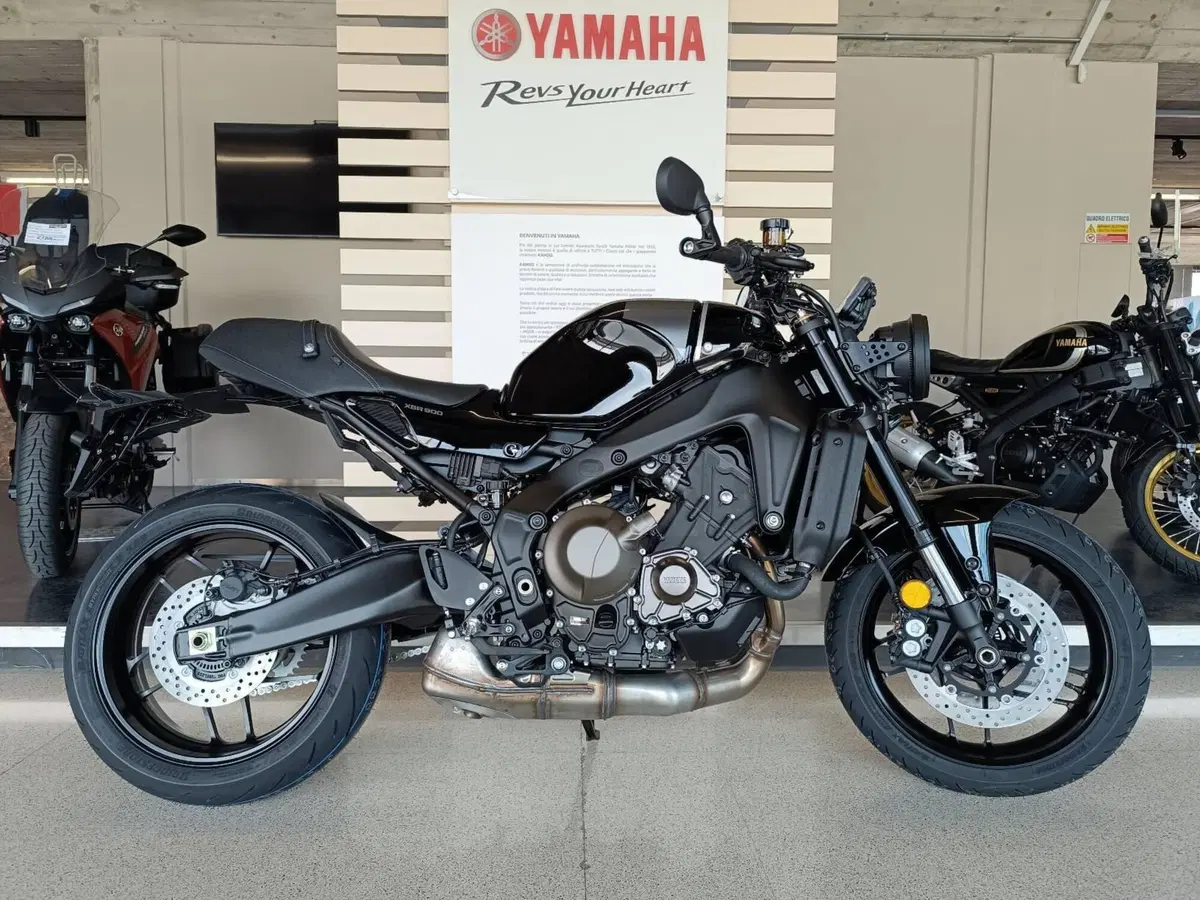 Yamaha XSR 900 (2022 - 24)